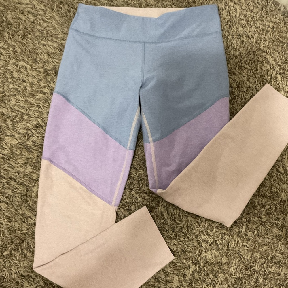 Outdoor voices leggings
